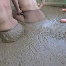 Jayce: Fuck Machine in Mud Pit w/ Brooklyn!  The Hom has been naughty this year!