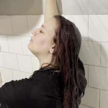 Get Your Snaps: Mona moved in and inaugurated the bathroom that was awaiting renovation
