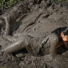 dlodoski: Mitch's Mud Glam in Fishnets--Photos--Holiday Sale