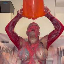 TheGungeZone: Princess Brat's Christmas Gunging