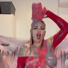 TheGungeZone: Princess Brat's Christmas Gunging