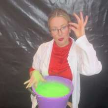 bsmessybakery: Professor Bri Trials the New Vex Gunge