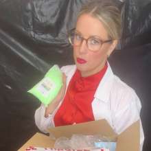bsmessybakery: Professor Bri Trials the New Vex Gunge