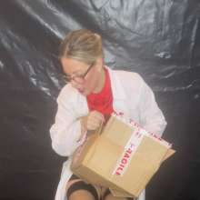 bsmessybakery: Professor Bri Trials the New Vex Gunge