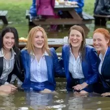 soakher: THe office ladies have a wet picnic