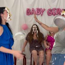 Messygirl: The Baby Shower Pie Fight