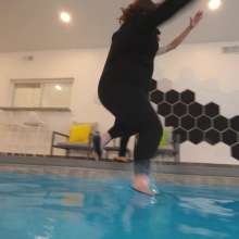 WetlookFashion: Vex Teaches Shannon How To Model in the Pool