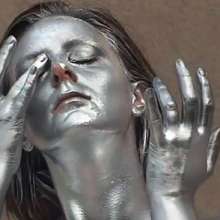 FOXY: Video  "silver curves"
