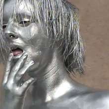FOXY: Video  "silver curves"