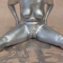 FOXY: Video  "silver curves"