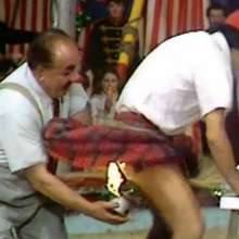 Clown Ralph: UK Xmas circus