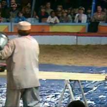 Clown Ralph: UK Xmas circus