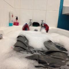 jamcustard22: Fully clothed bath