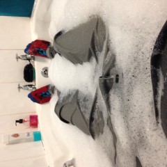 jamcustard22: Fully clothed bath