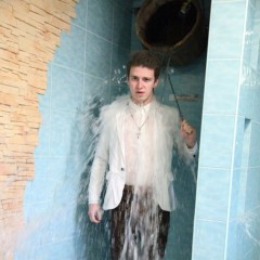 wetlookercom: New guy on wetlooker.com AND discount