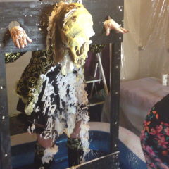 CandyCustard: Booted pirate Mypierogative pilloried and trashed!