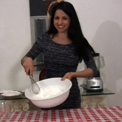 Messygirl: Pics from a new download: Baking with Hannah