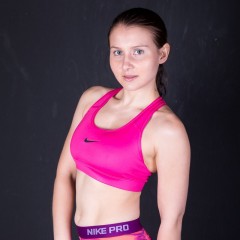 WetLookStu: Leah in gym wear