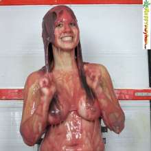 bosunbob: Photoset of Tindra topless in the gunge tank
