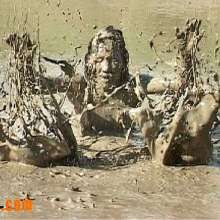 FOXY: Videos in deep mud with Marion