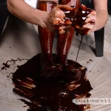 Custom Fetish Videos: Raven has chocolate sauce and two sexy feet to pour it on