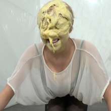 MostWam: Emily's Feet Dipping Gunge Tank Adventure