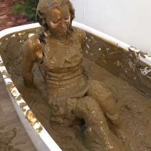MostWam: Megan Muddy Bath Training