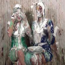 Anglefan.com: Lish's messy debut.