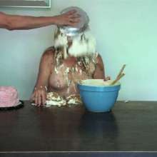 Messygirl: Time to Make the Pies with Mrs. Bee