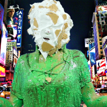PieZone: Hannah Slimed And Pied in Jean Shorts and Knee Socks!