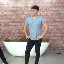 MrWAM: Mr.Wam Two Guys Mud Bath Together