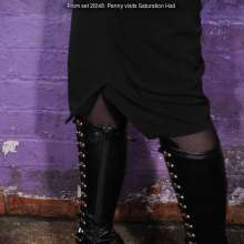DungeonMasterOne: Penny Banks comes to Saturation Hall in a three girl mess frenzy!