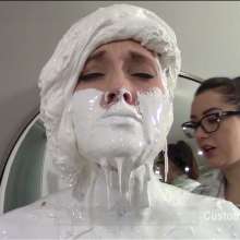 Messygirl: Pics from a New Custom Video Girls Download!