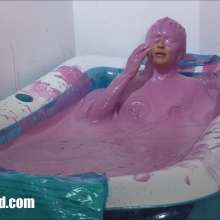 CandyCustard: Louise in the deep gunge pool, lingerie, heels and nude