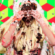 PieZone: Super Cute LA Actress Gets A Lesson in Pie and Slime (New Pie Receipe!)