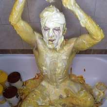 Alexxx: Alex Bathes in Condiments