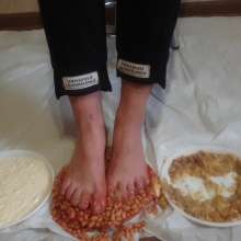 Top Messy Girls: Anna Feet Products
