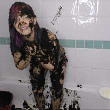 TheGungeZone: Bad Dolly's Messy Mud Bath