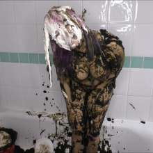 TheGungeZone: Bad Dolly's Messy Mud Bath
