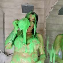 TheGungeZone: Charley's Bikini Gunging