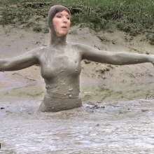 FOXY: Muddy encasement 2