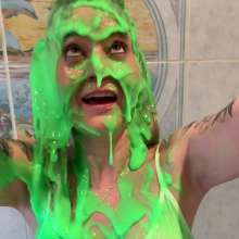 KatrinaMessyMilf: Hot Milf Getting Gunged