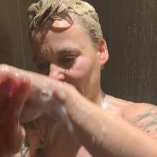 KatrinaMessyMilf: Katrina's Naughty Shower