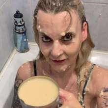 KatrinaMessyMilf: Katrina Food Sploshing with Rice Pudding