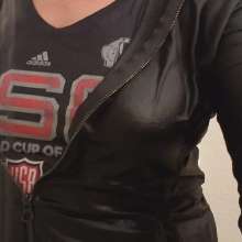 MadelineOasis: Jeans, Tee Shirt, Sweat-shirt in Shower