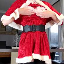 SpannerWilkins: Santa's Sticky Helper--Boots, Butt, Hands Stuck!