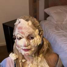 KatrinaMessyMilf: Schoolgirl Katrina Gets Pied