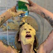 KatrinaMessyMilf: Sexy Milf Gets Messy with Custard