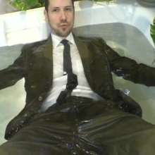 zave66: Wearing My Fitted 50's Style Suit in the Tub