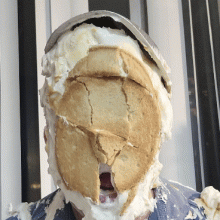 Lucullus: Butterscotch cream pies